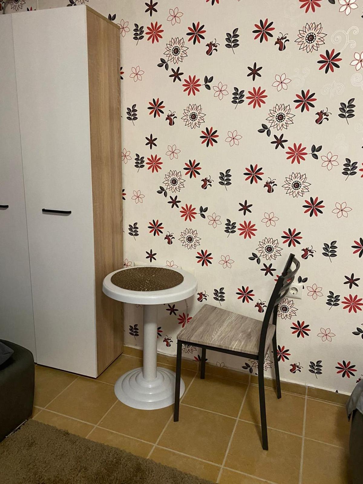 Flat near the sea Apartamento Pomorie Exterior foto