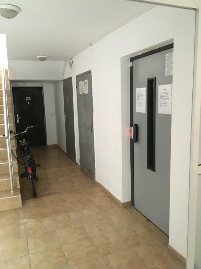Flat near the sea Apartamento Pomorie Exterior foto
